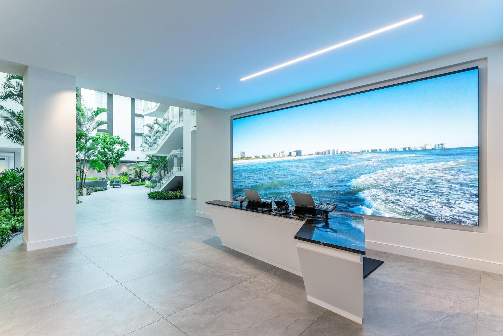 Innovation Hotel Naples Park Exterior foto